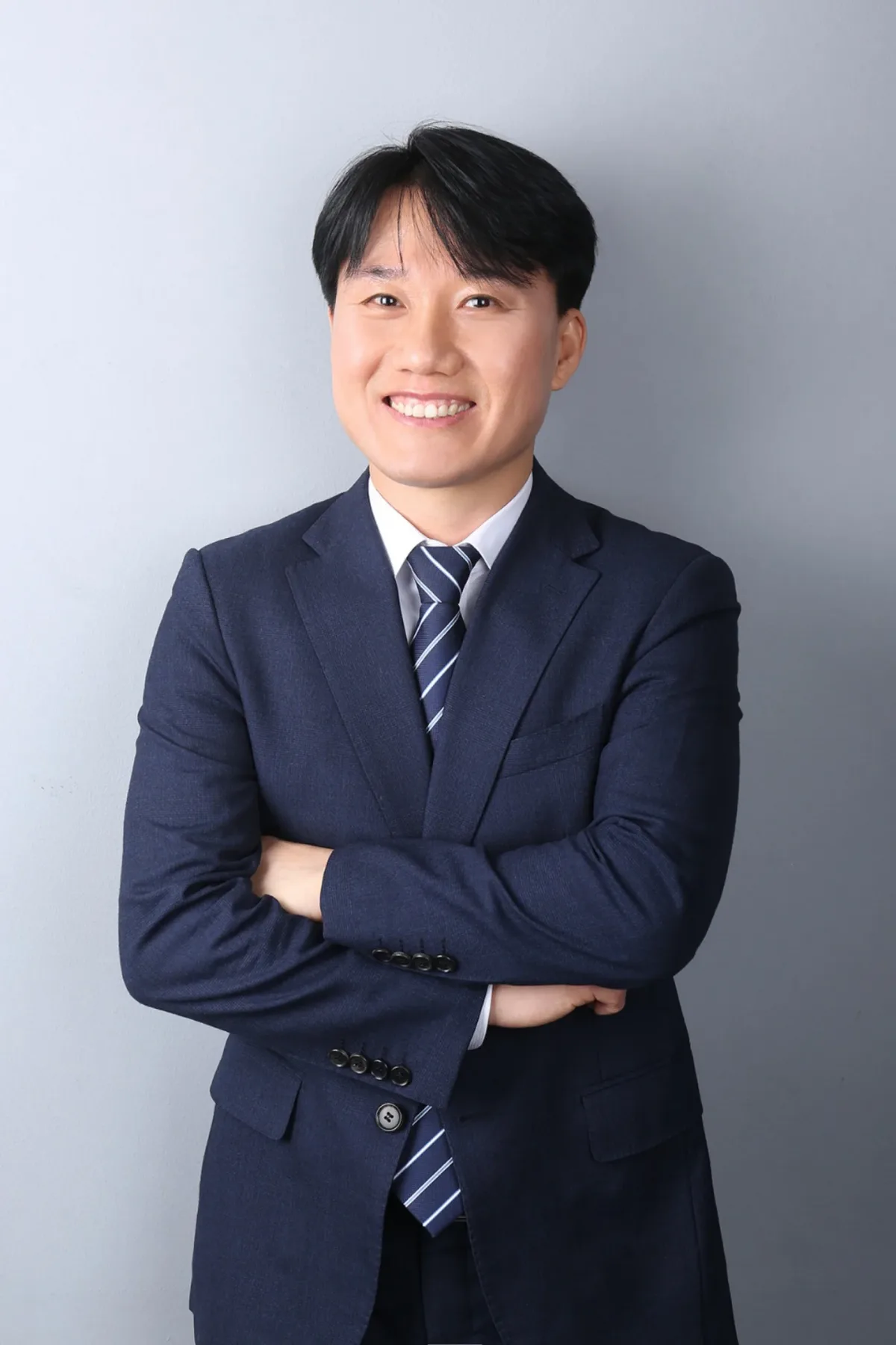 상속세 신고 절차를 검토하는 세무법인 가감 대표세무사 지병근